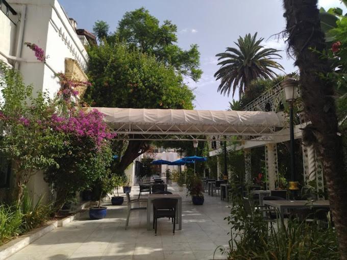 Hotel El Djazair El Mouradia Екстериор снимка