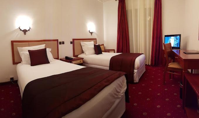 Hotel El Djazair El Mouradia Екстериор снимка